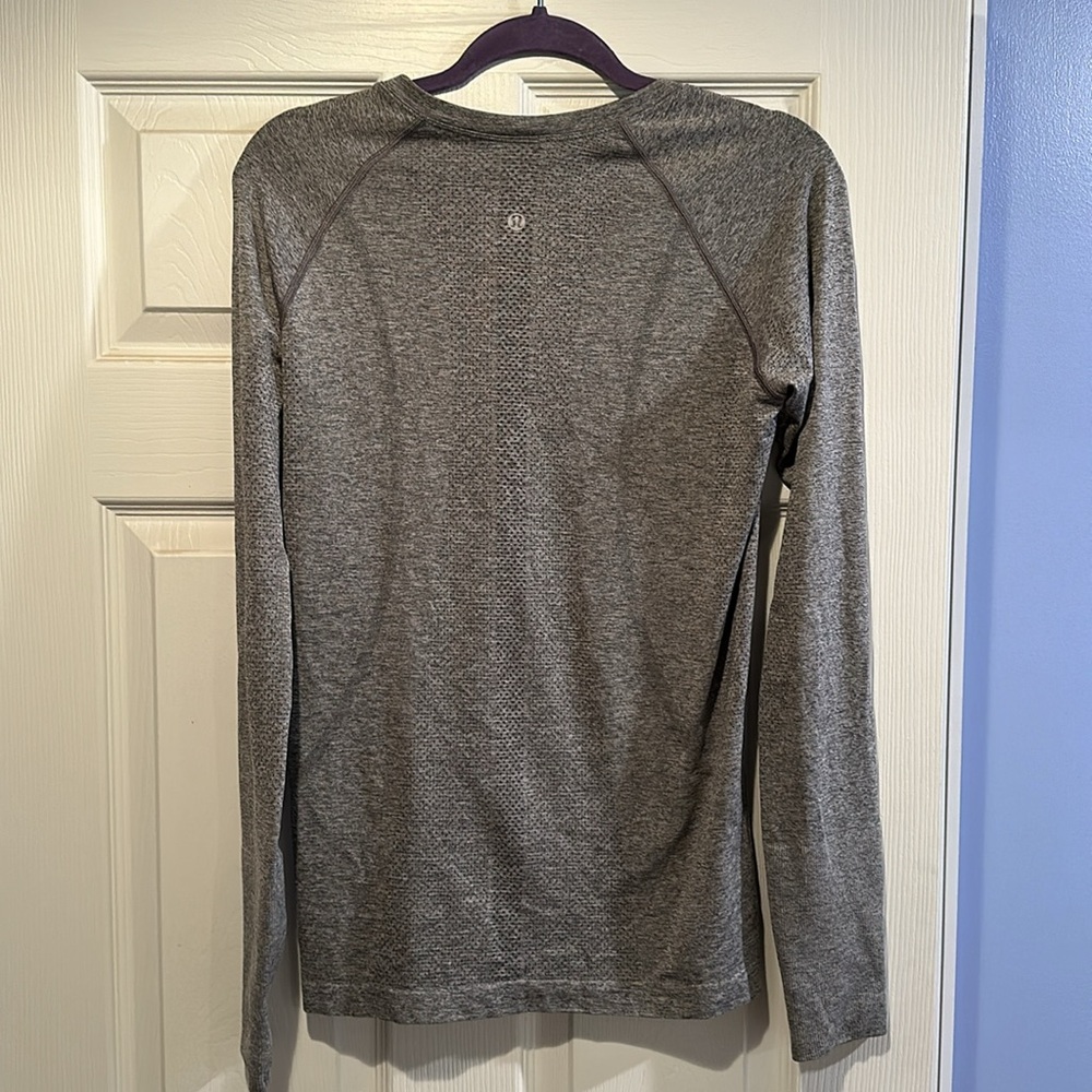 Lululemon Run Swiftly Tech Long Sleeve - image 2